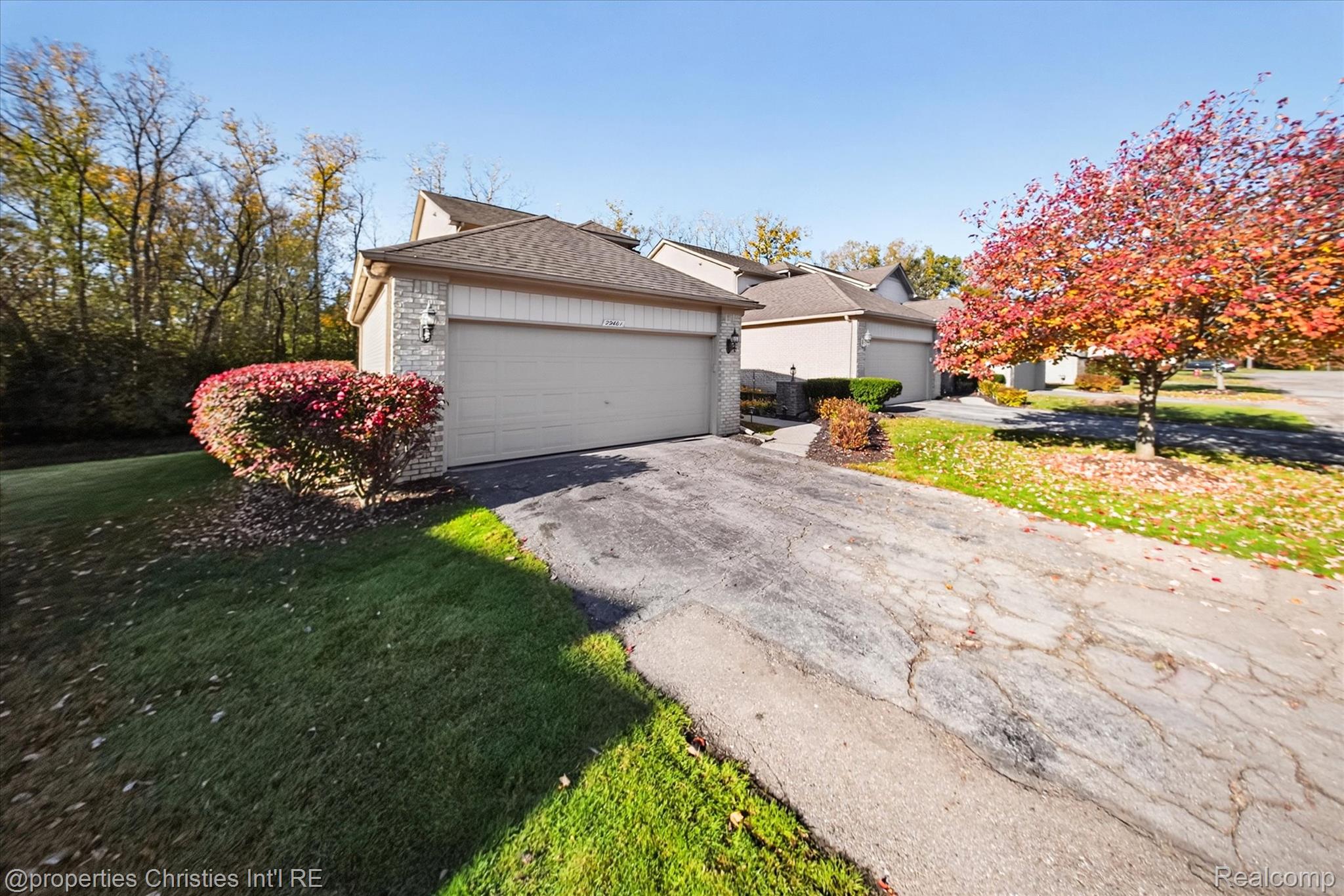 29461 Cove Creek LN