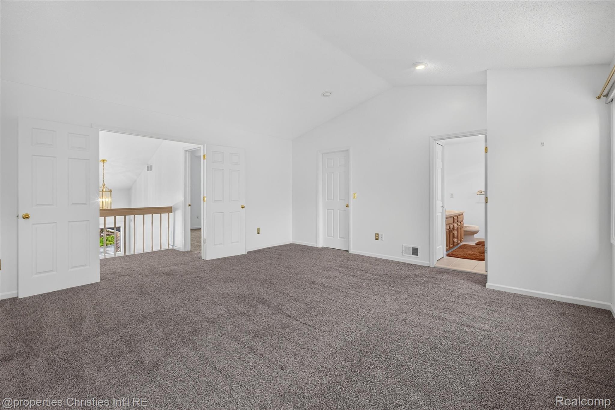29461 Cove Creek LN