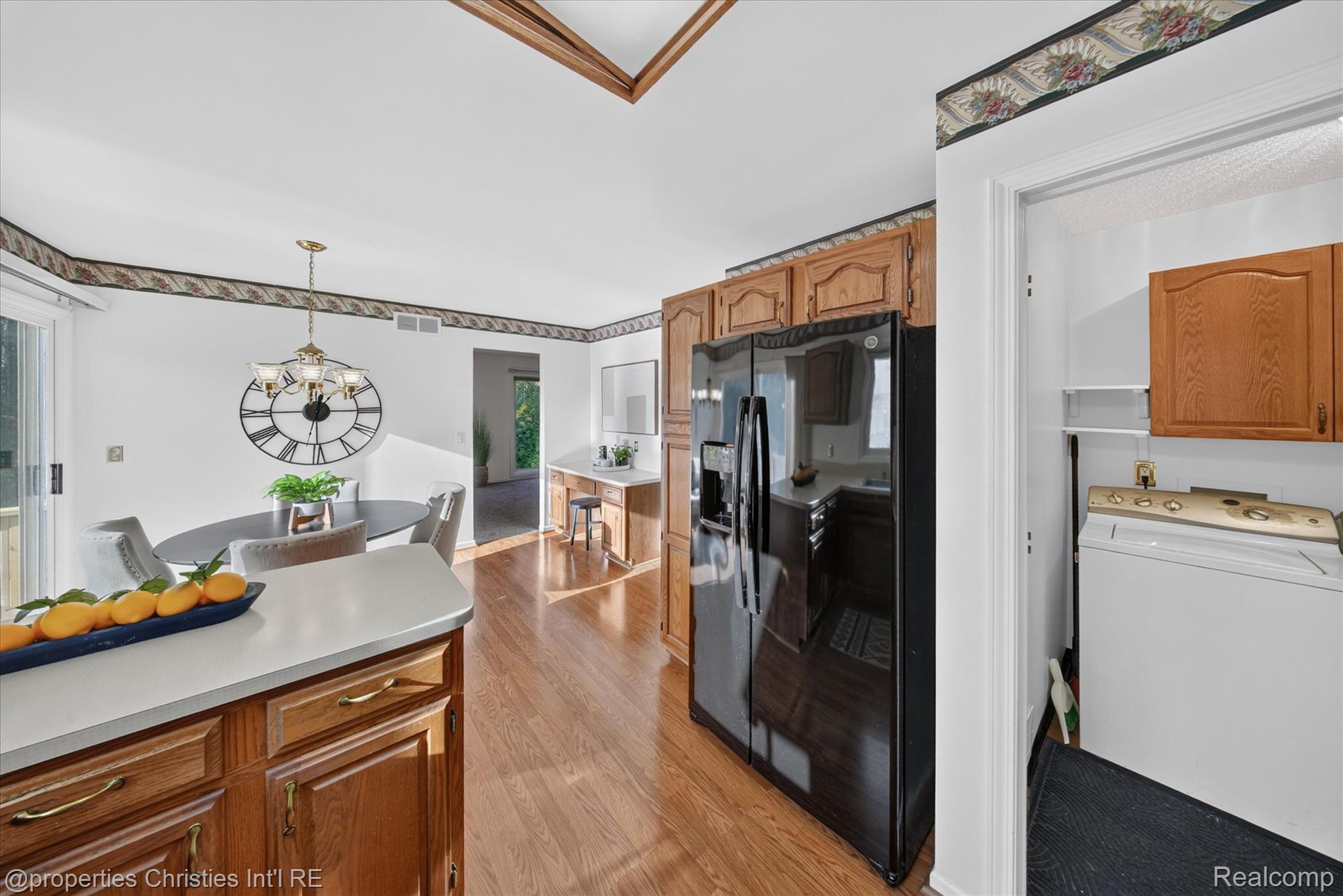 29461 Cove Creek LN
