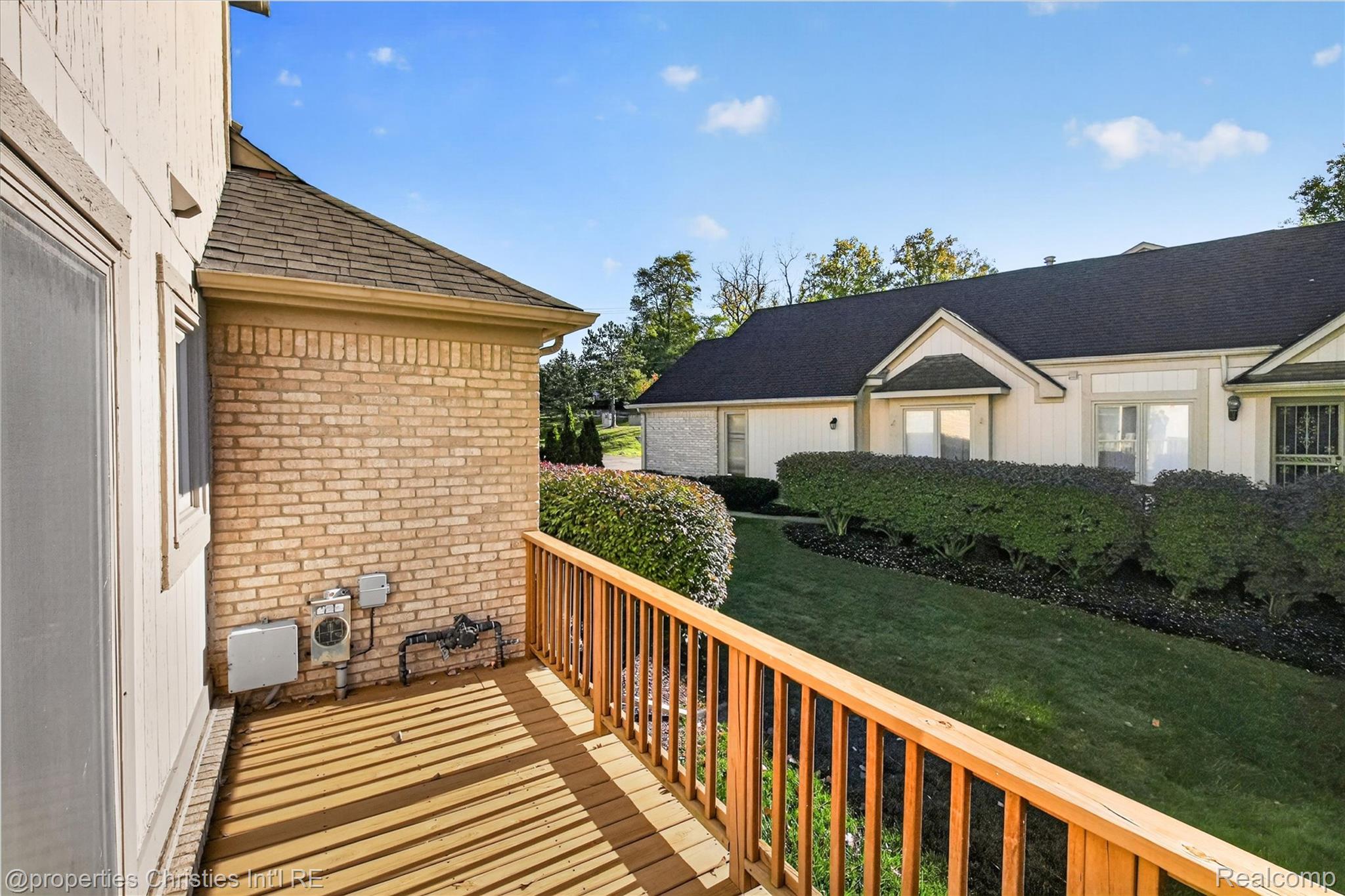 29461 Cove Creek LN