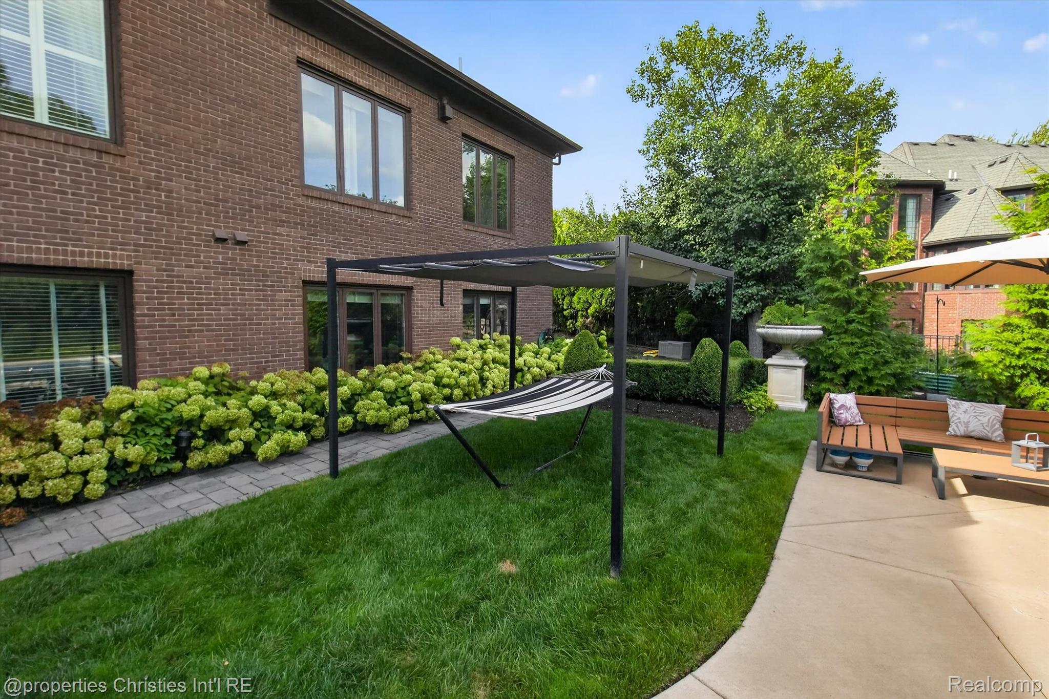 47825 Bellagio DR