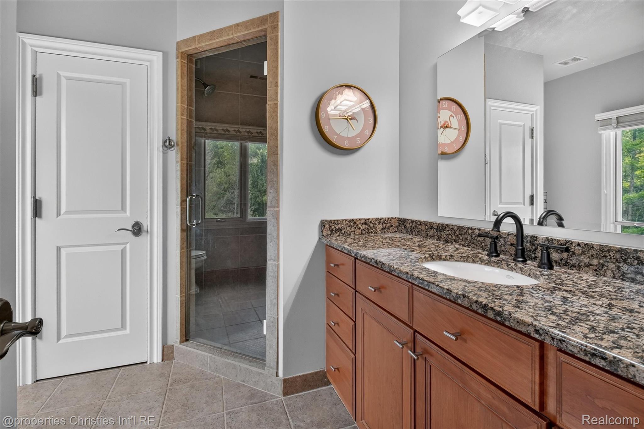 47825 Bellagio DR