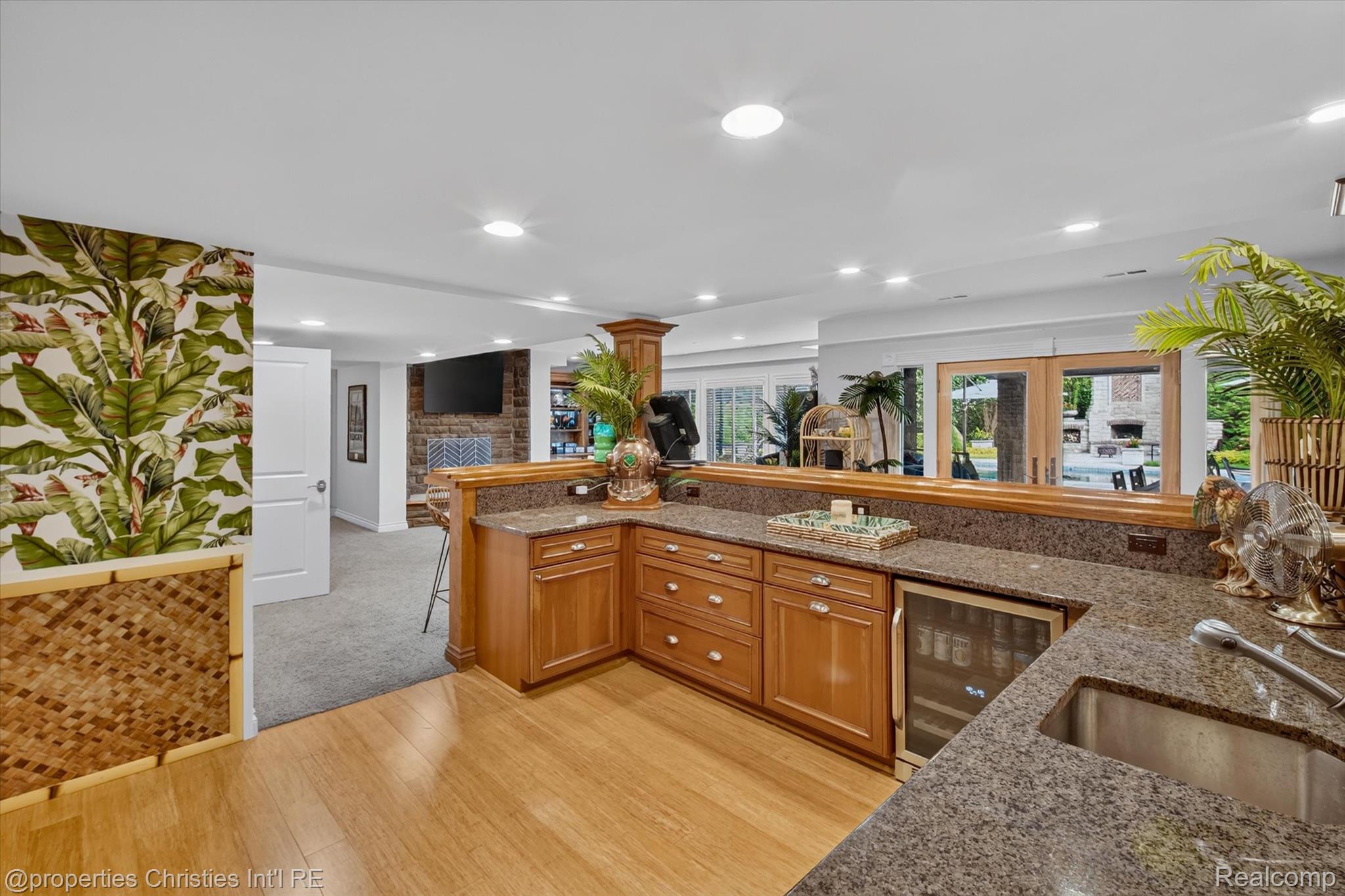47825 Bellagio DR