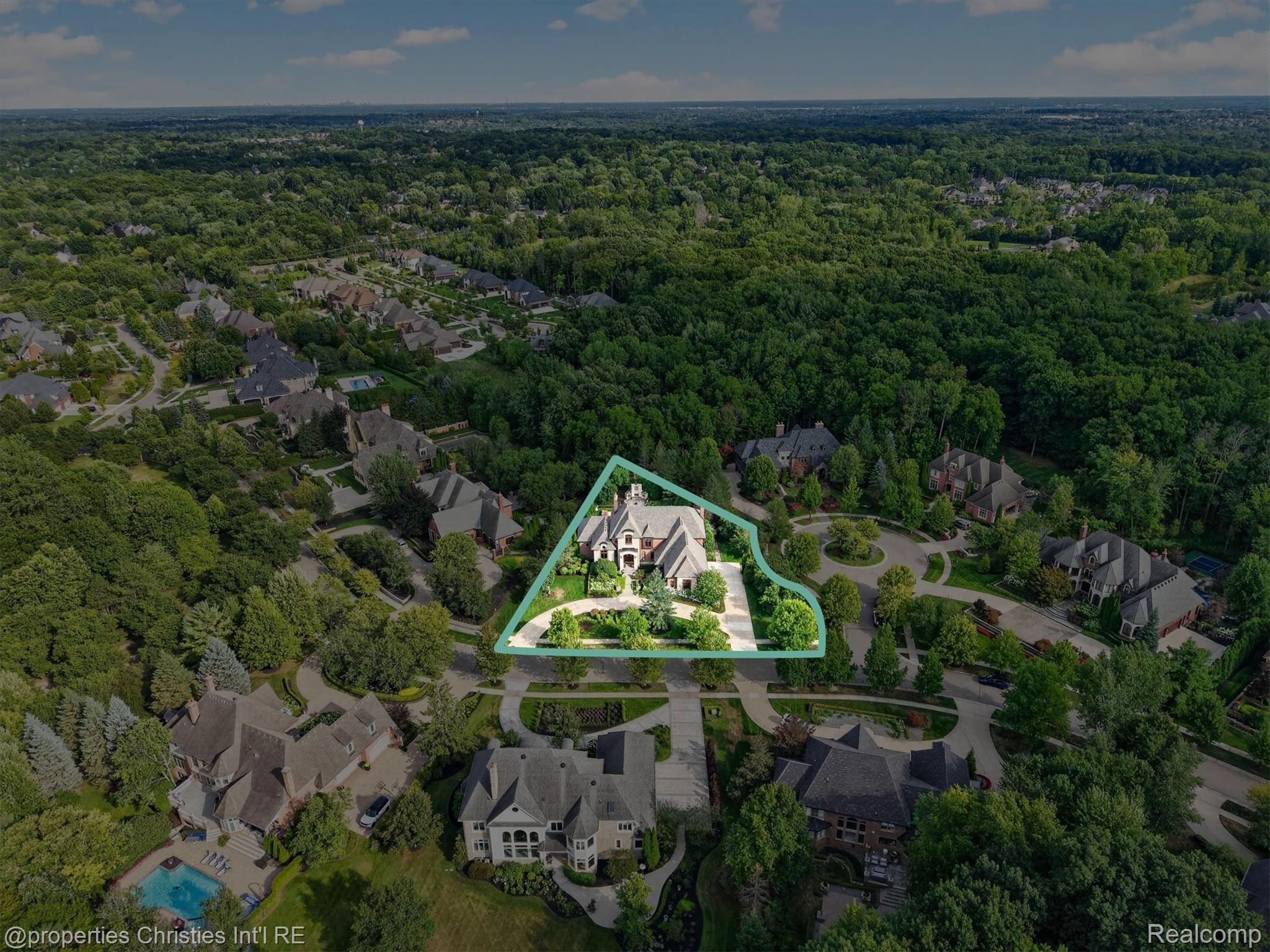 47825 Bellagio DR