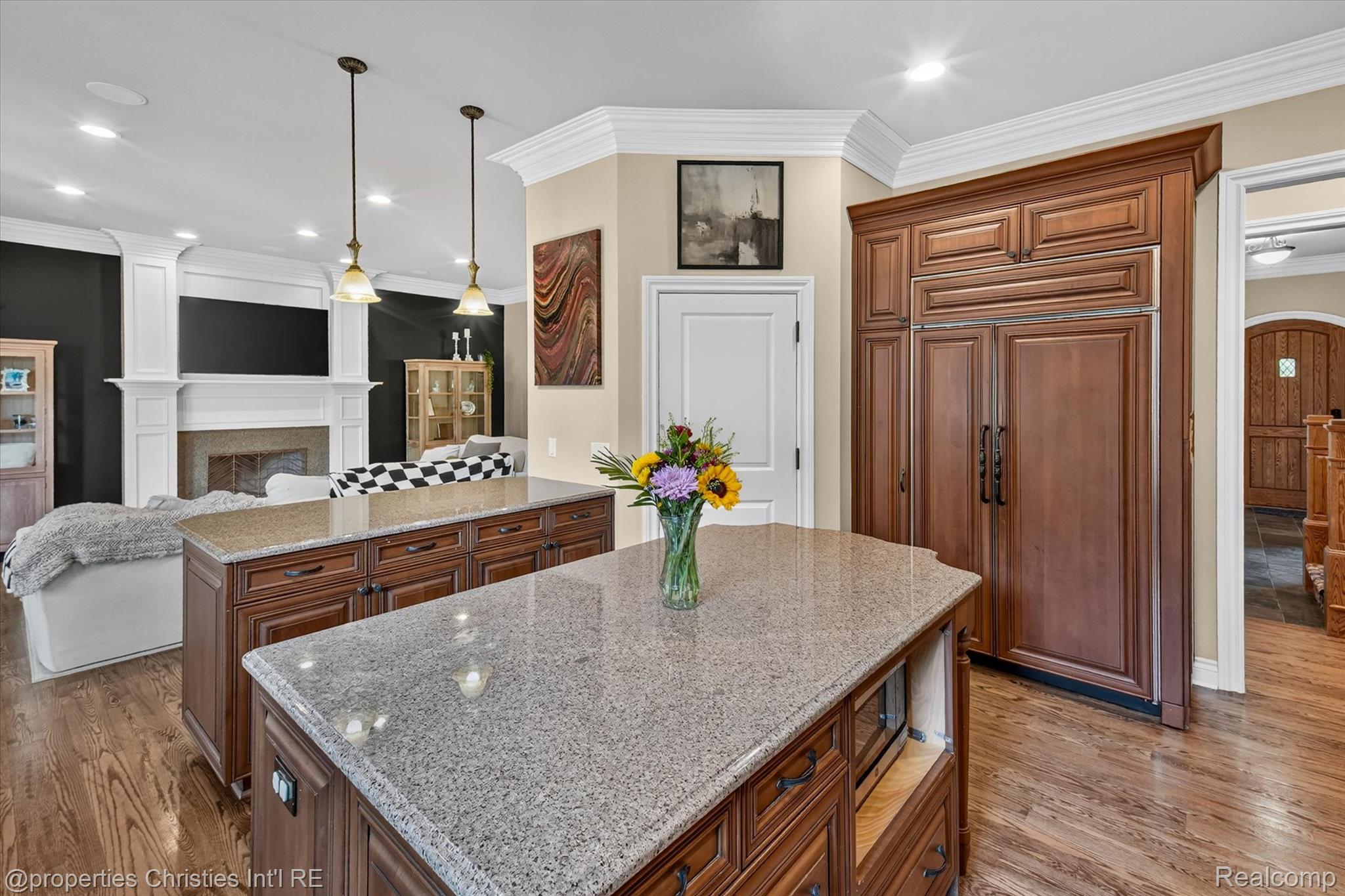 47825 Bellagio DR