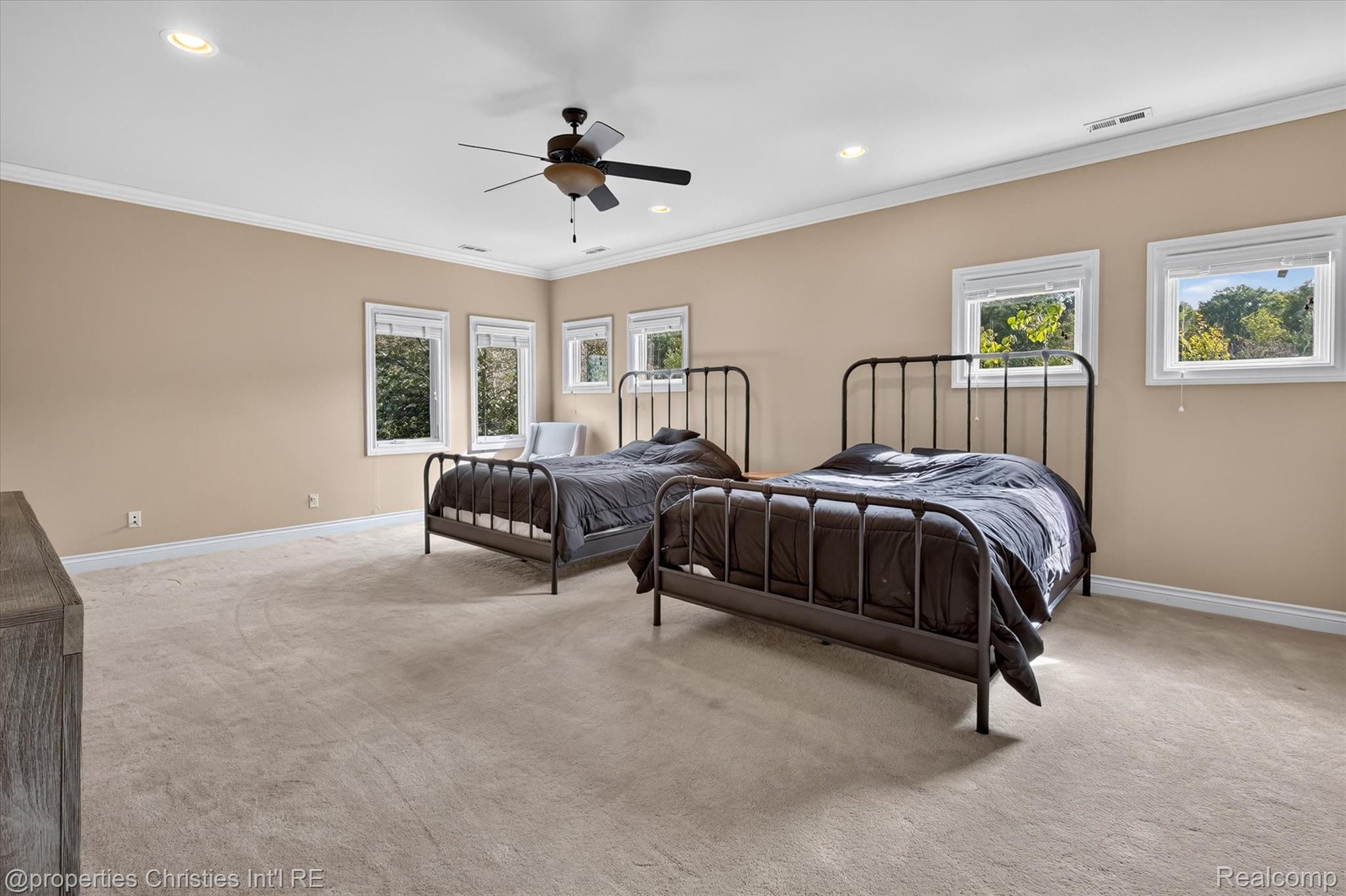 47825 Bellagio DR
