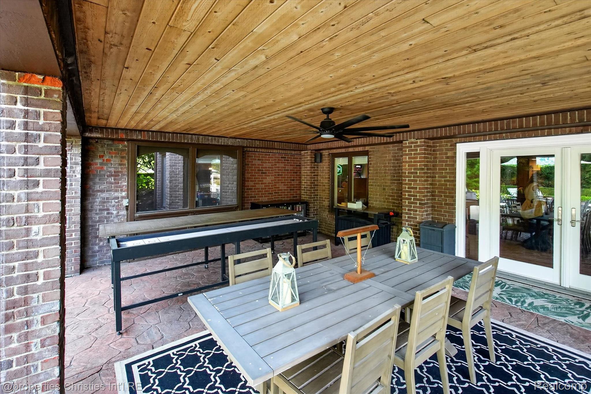 47825 Bellagio DR