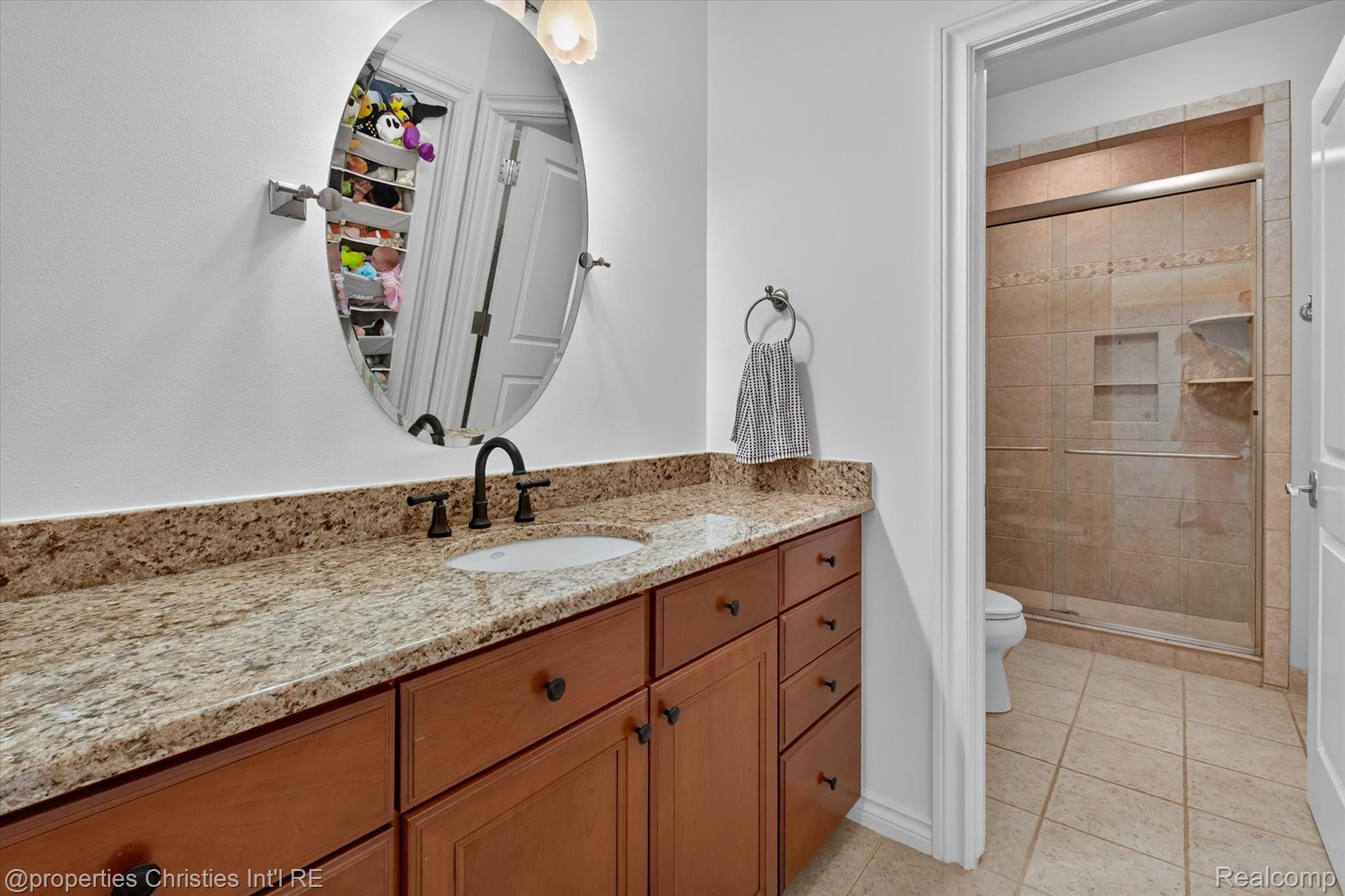 47825 Bellagio DR