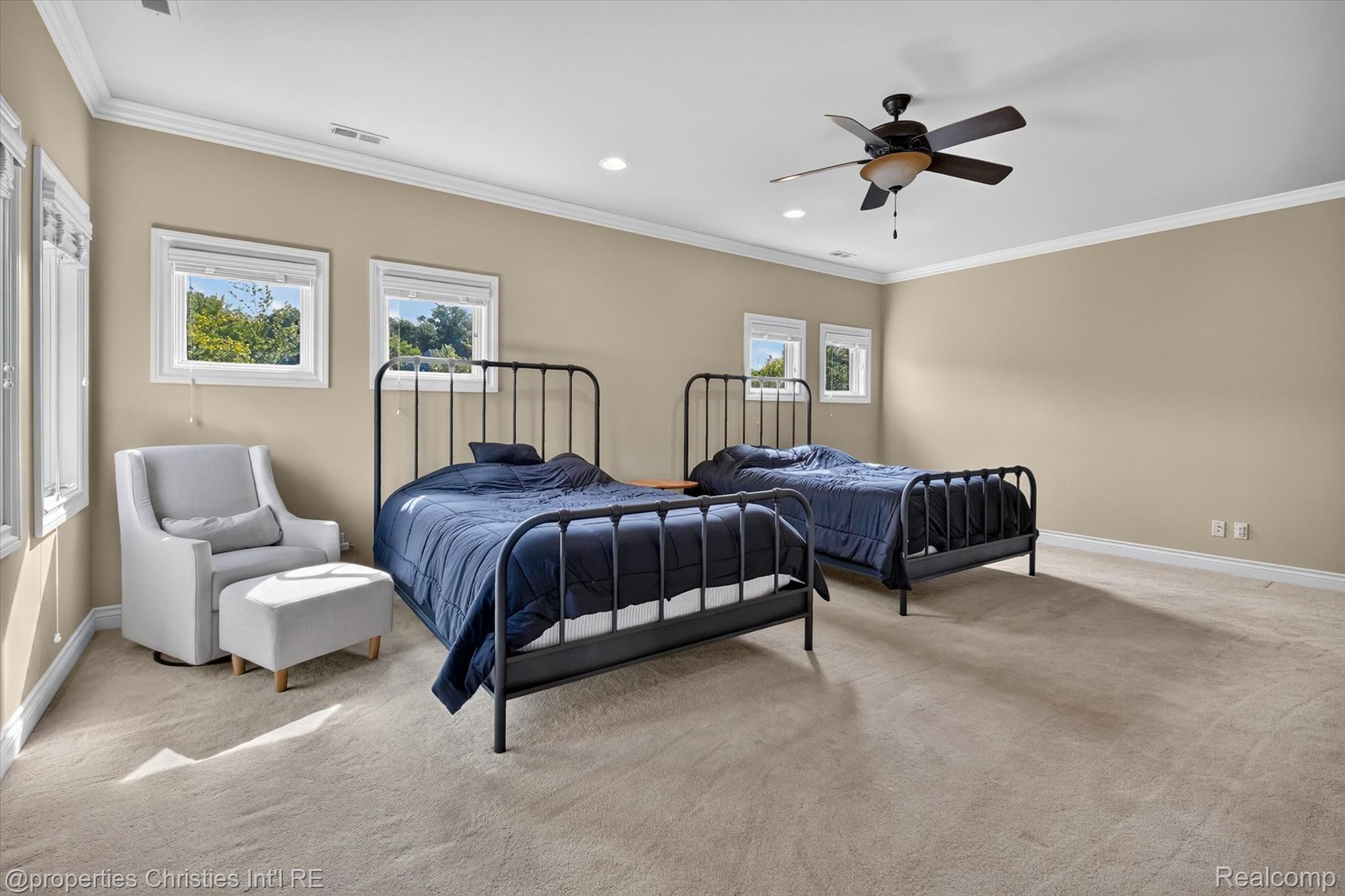 47825 Bellagio DR