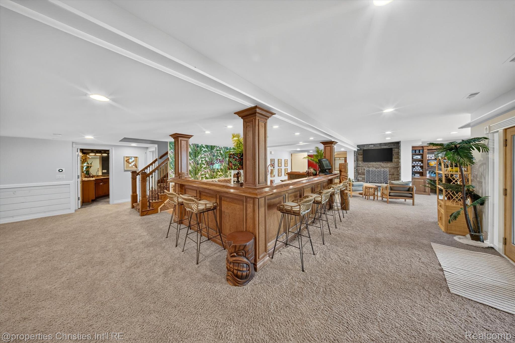 47825 Bellagio DR