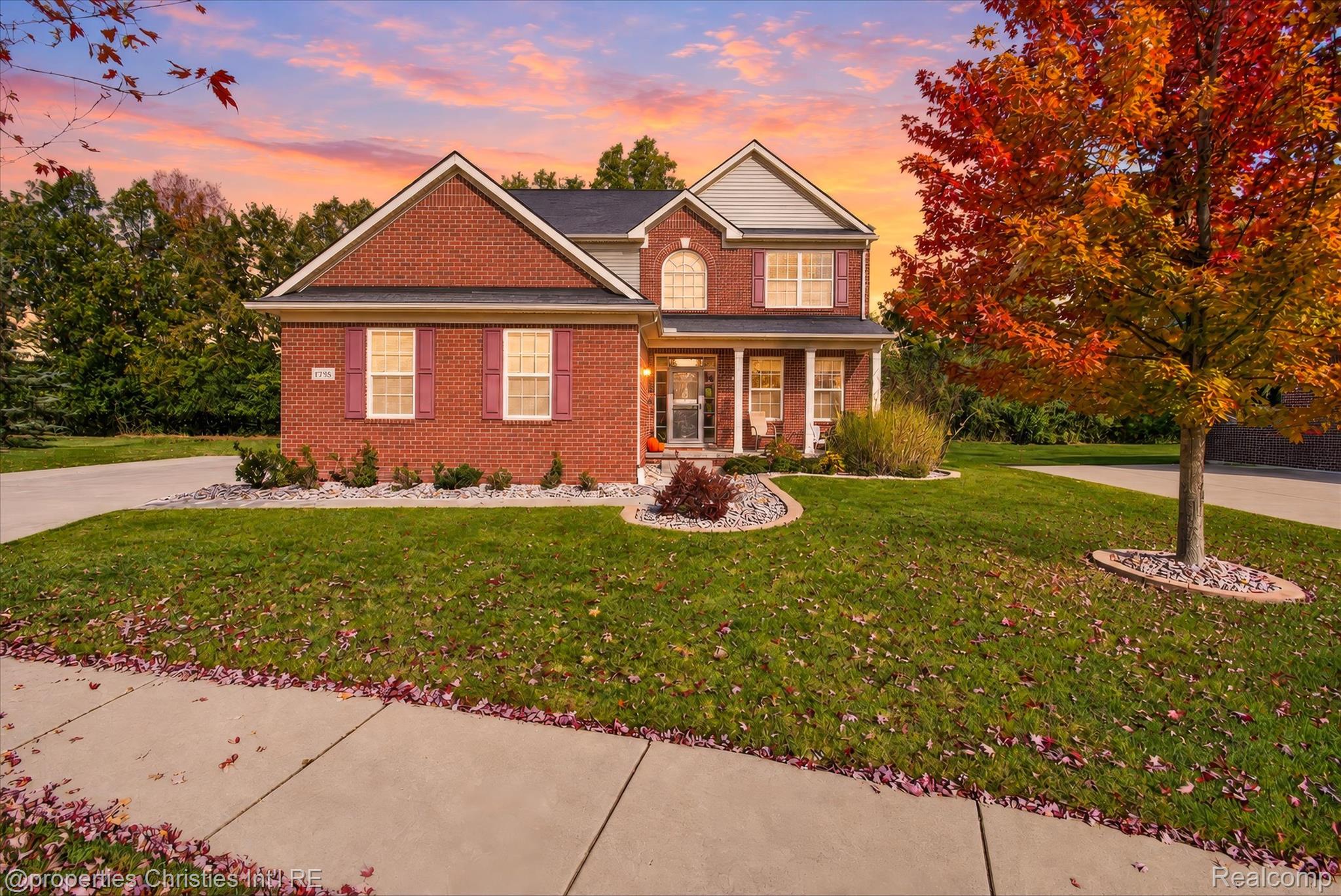 47848 Lindenhurst Blvd Canton MI
