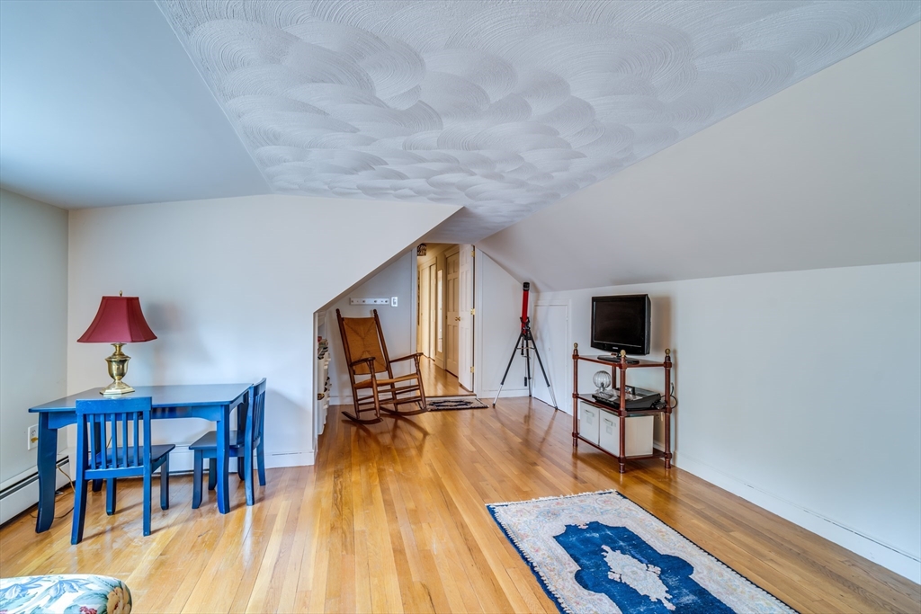 63 Parsonage Ln