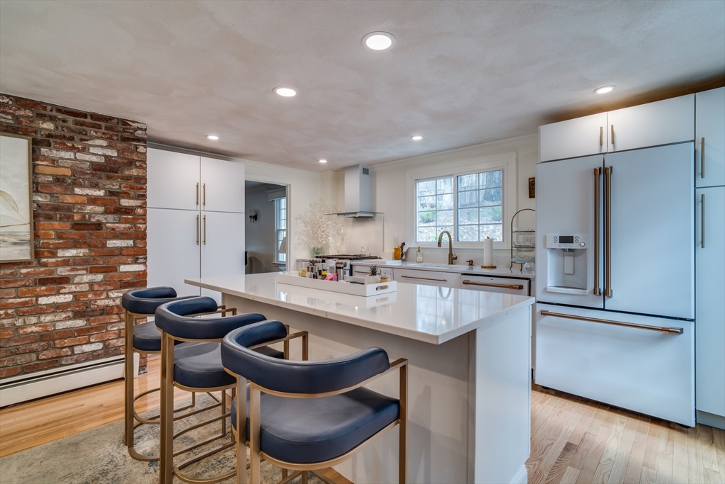 63 Parsonage Ln