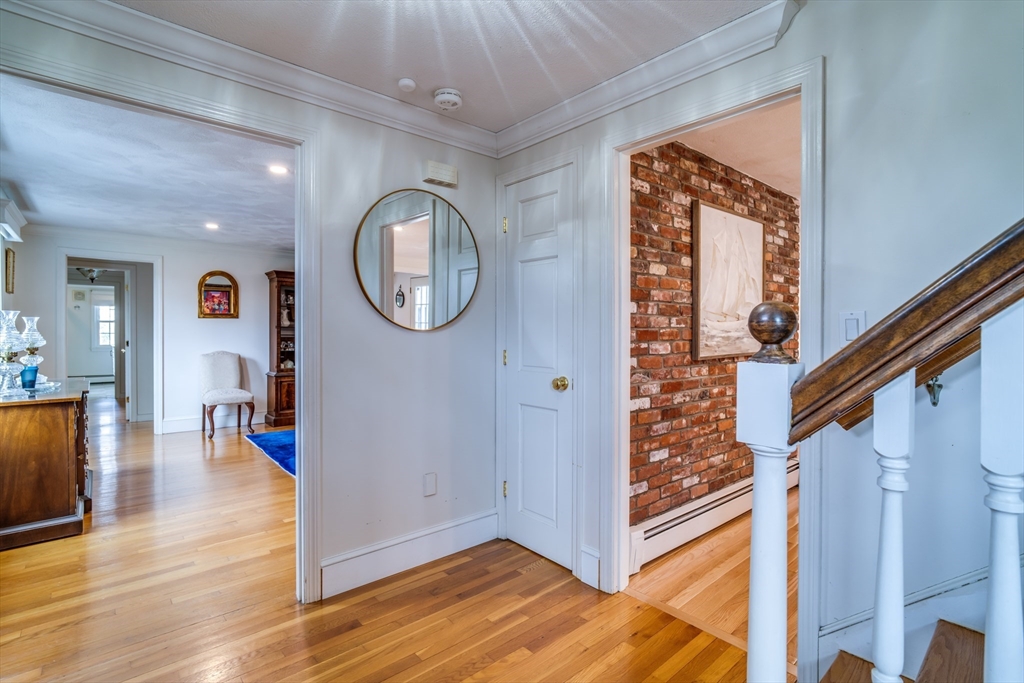 63 Parsonage Ln