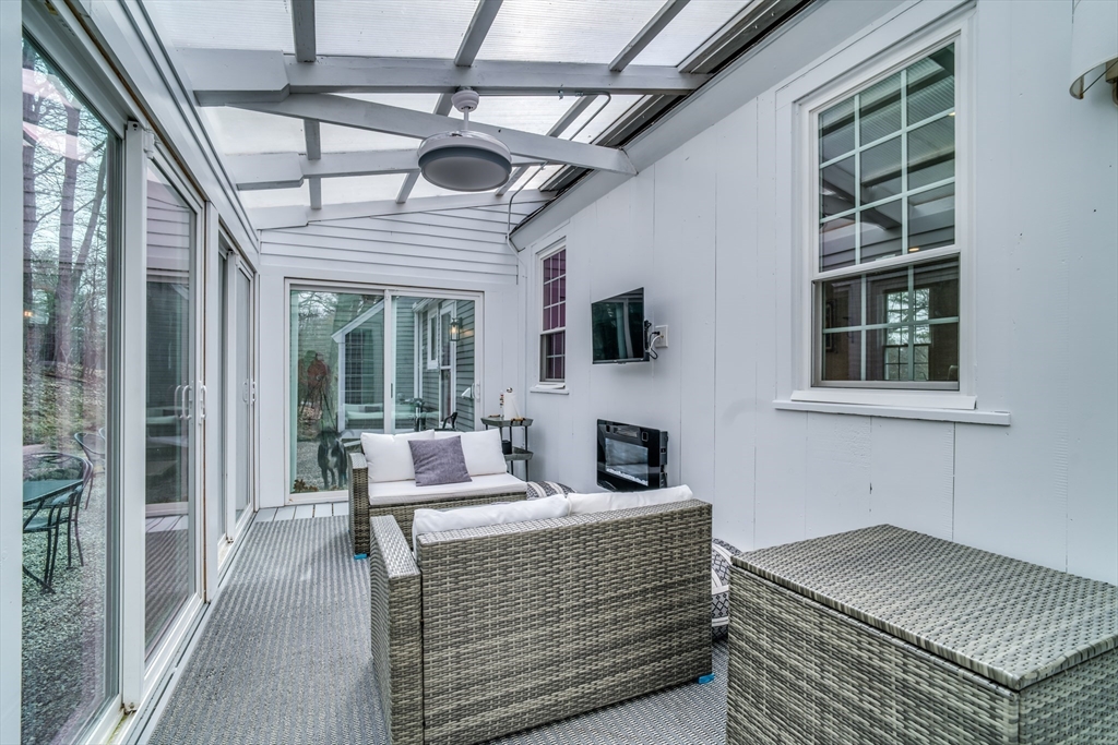 63 Parsonage Ln