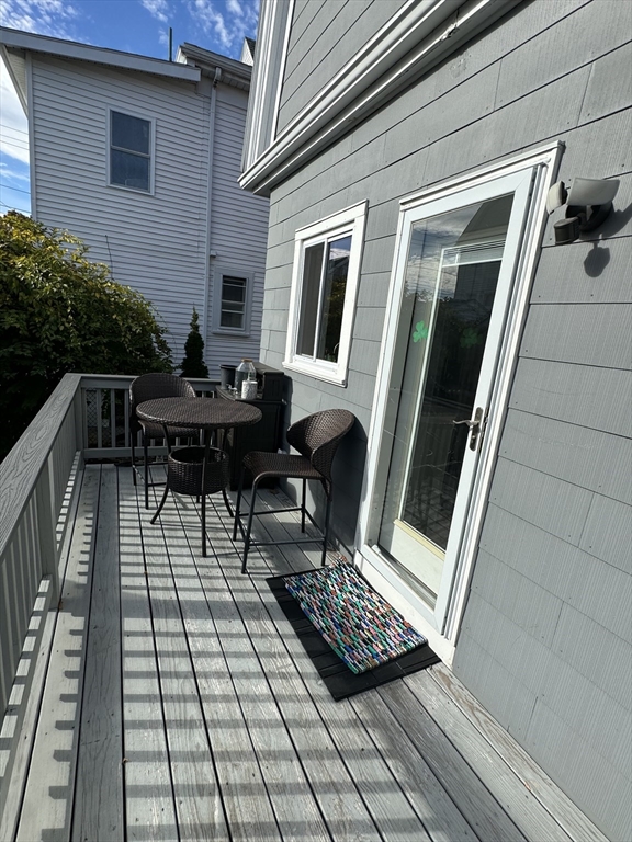 5 Webster St