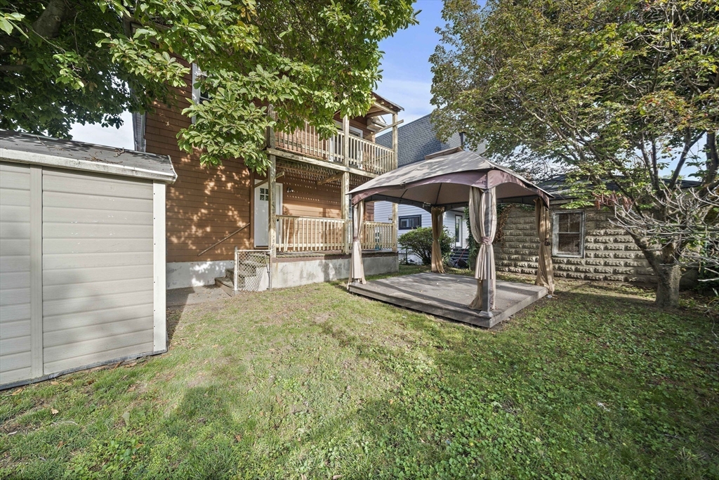 38-40 Governor Winthrop Rd