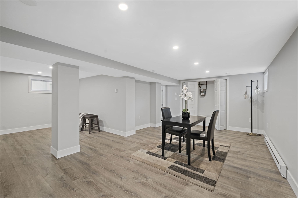 38-40 Governor Winthrop Rd