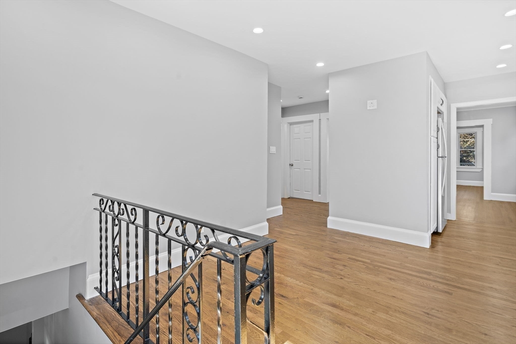 38-40 Governor Winthrop Rd
