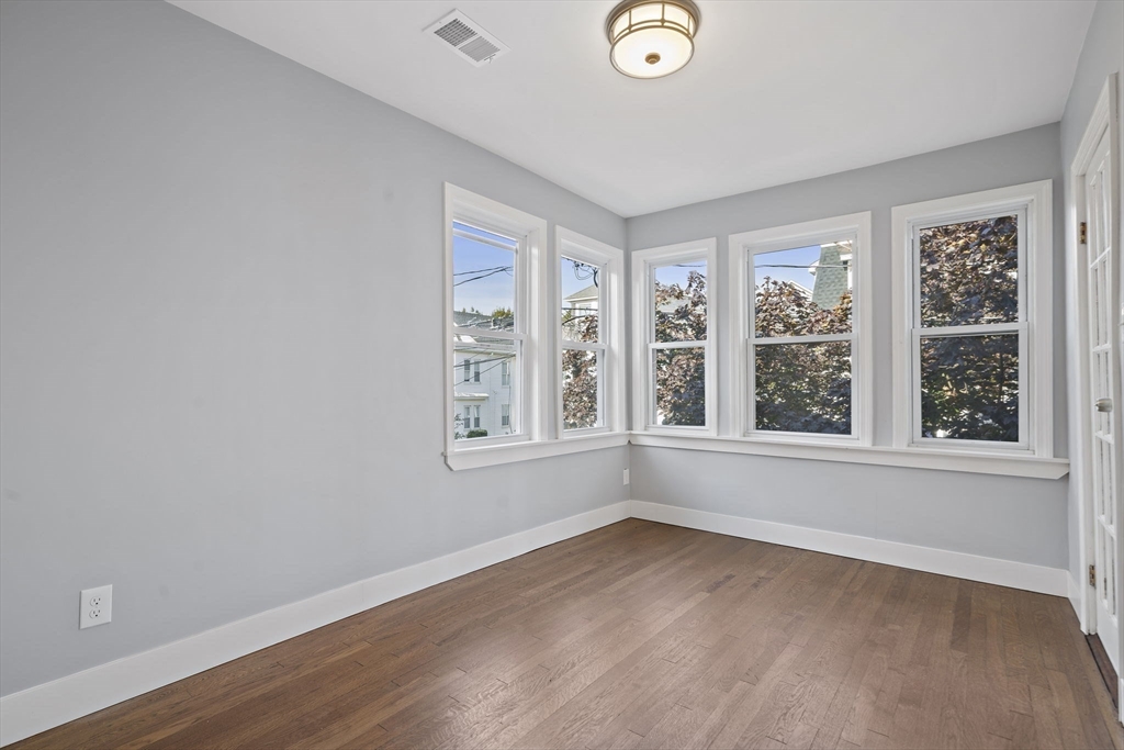 38-40 Governor Winthrop Rd