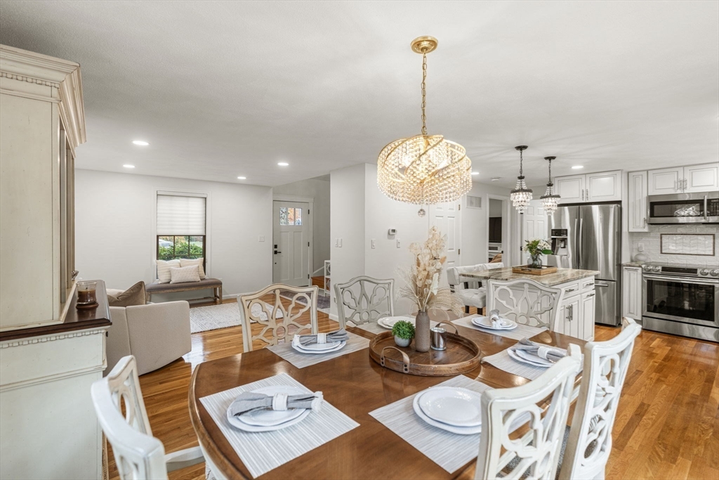 9 Andrews Farm Rd