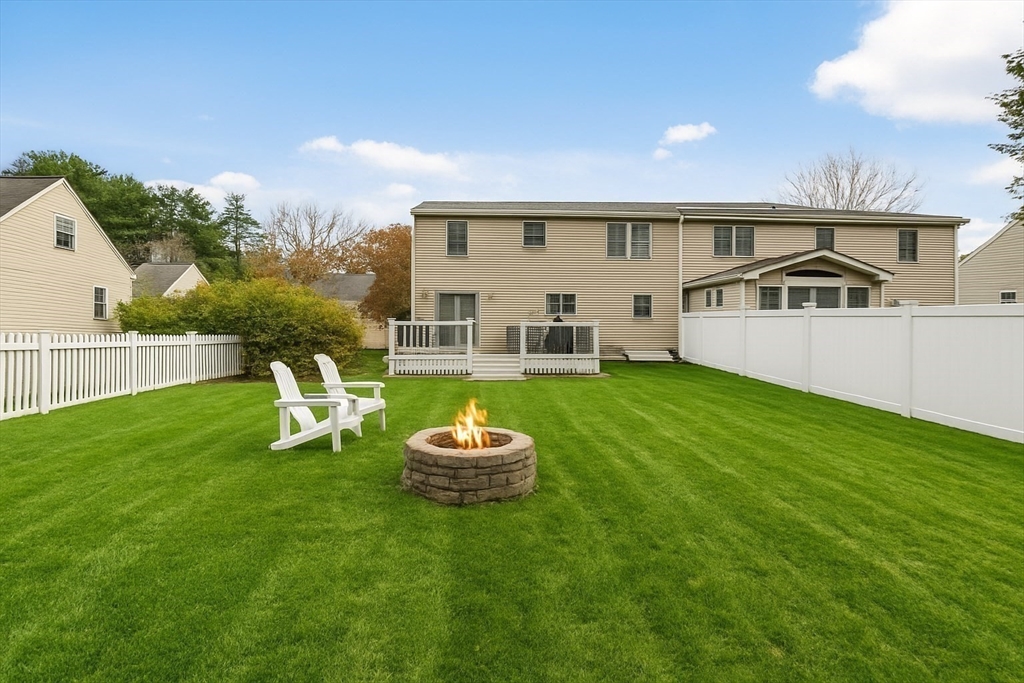 9 Andrews Farm Rd
