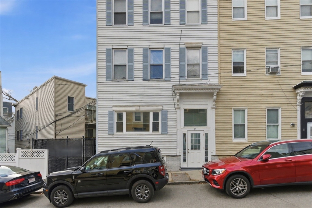 13 Knowlton Street