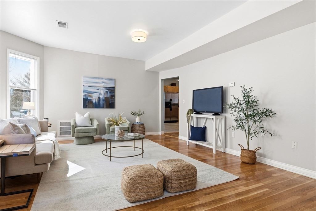 23 Trident Ave # 1