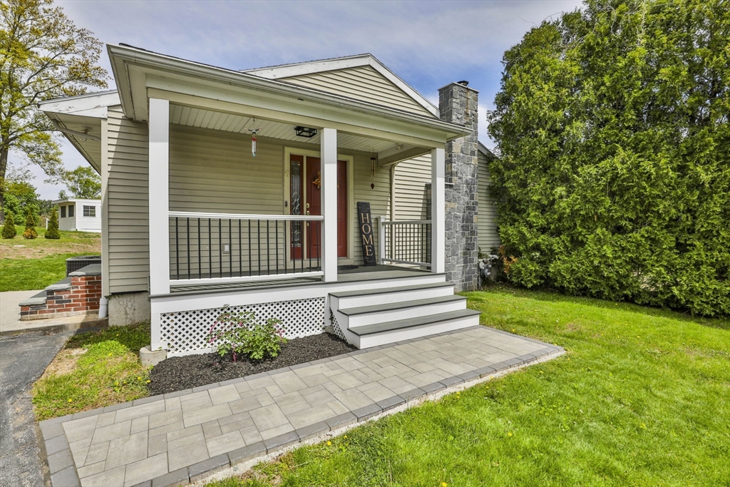 6 Phaneuf St