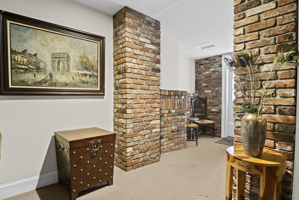 1401 Great Pond Road # 8