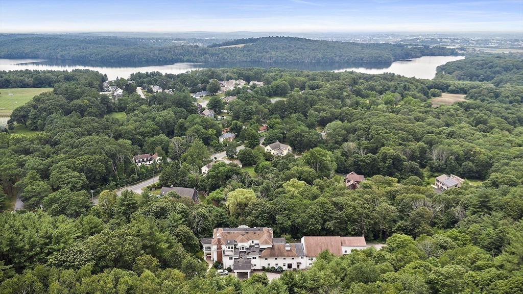 1401 Great Pond Road # 8