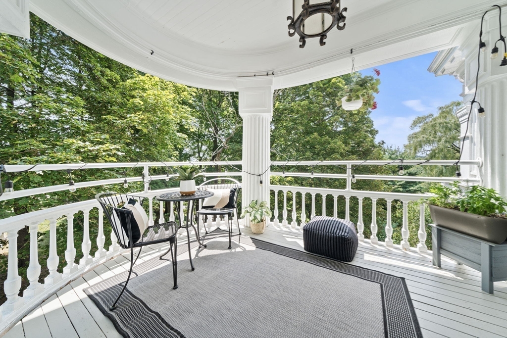 1401 Great Pond Road # 8