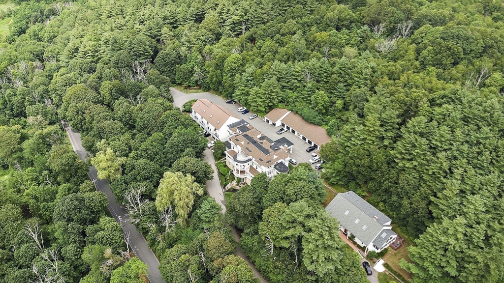 1401 Great Pond Road # 8