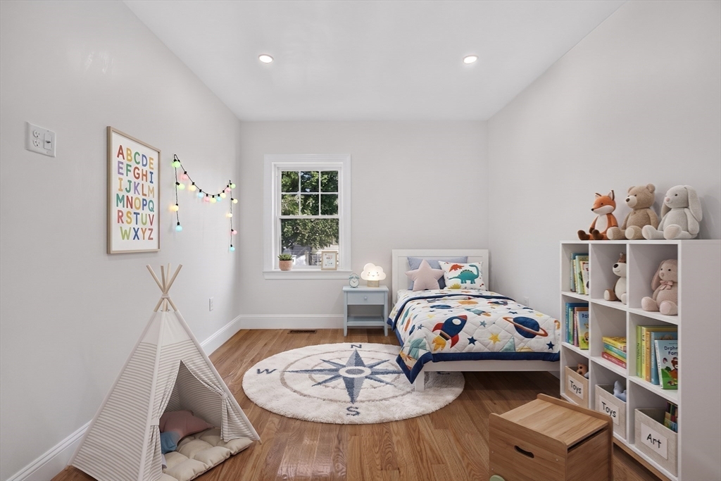 59 Larkin St # 1