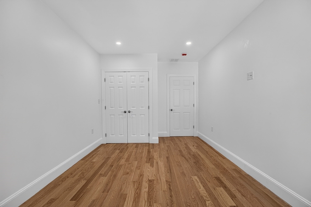 59 Larkin St # 1