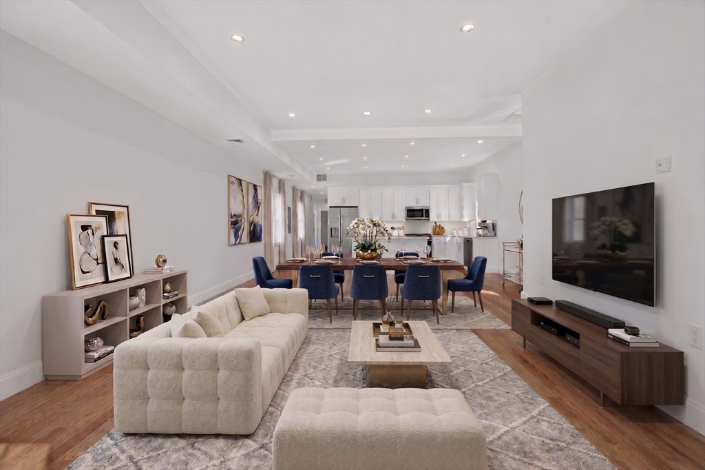 59 Larkin St # 1