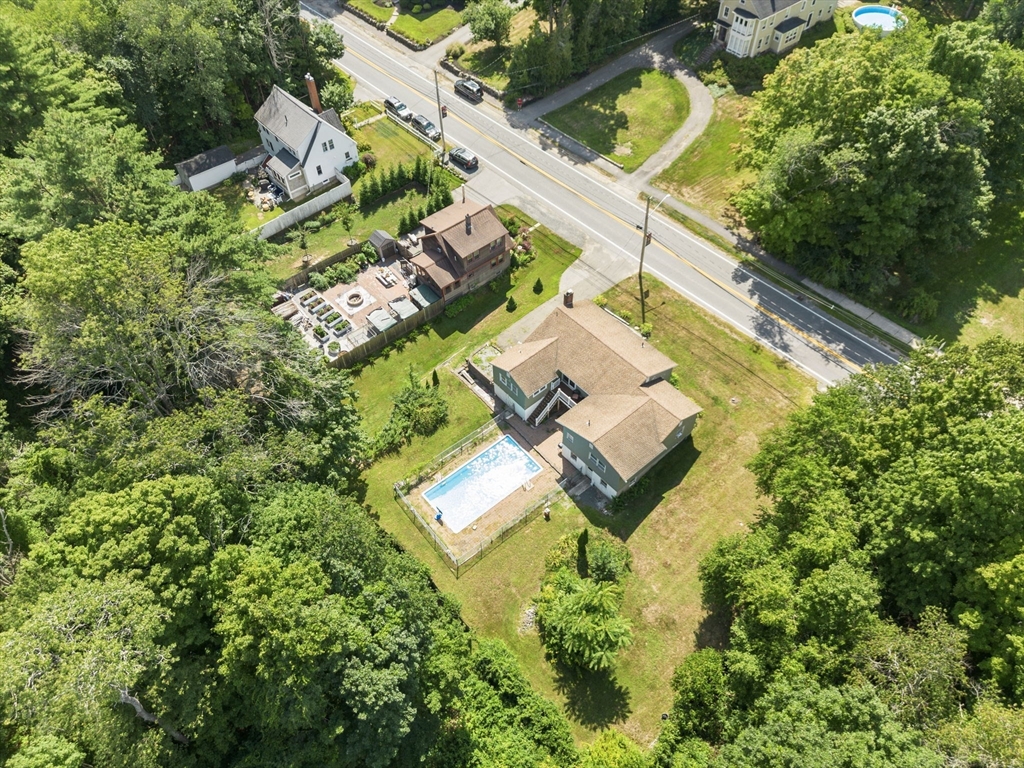 76 Central St
