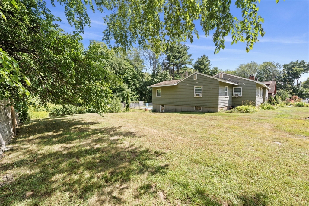 76 Central St
