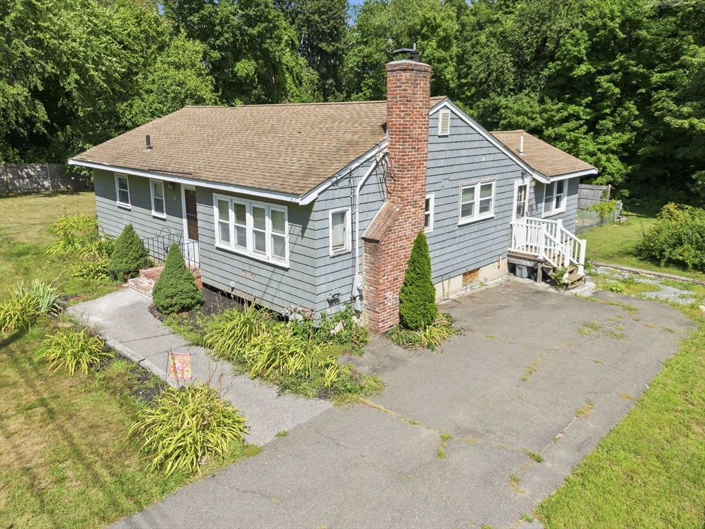 76 Central St