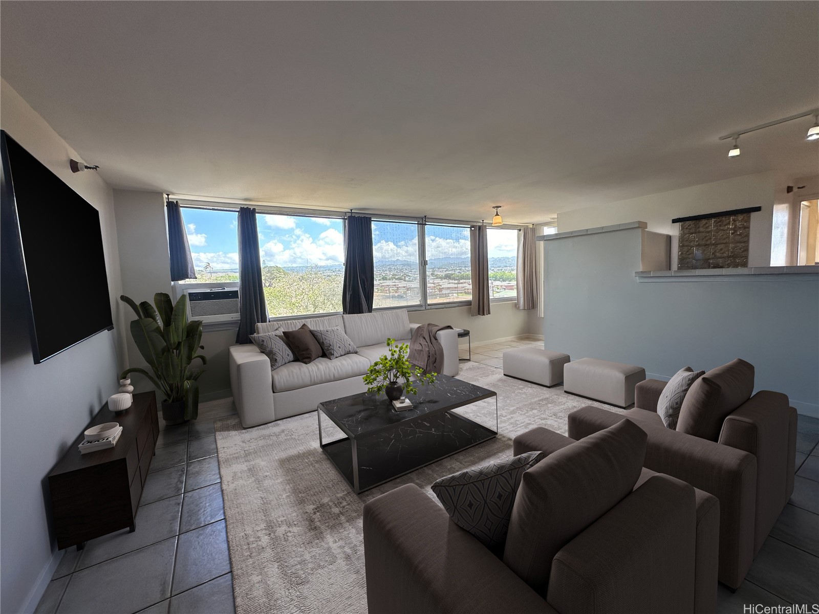 1060 Kamehameha Highway 806B