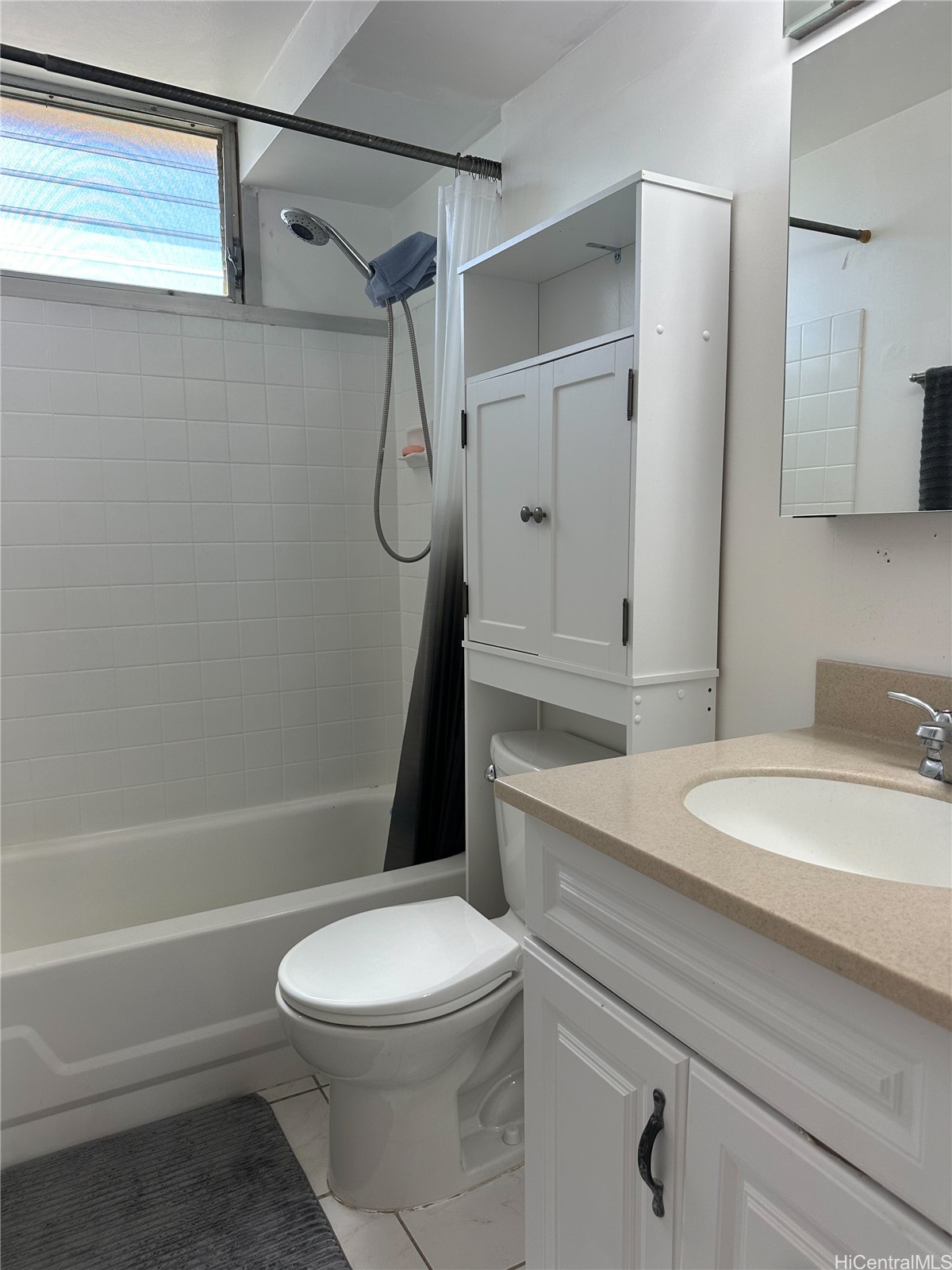 1060 Kamehameha Highway 806B