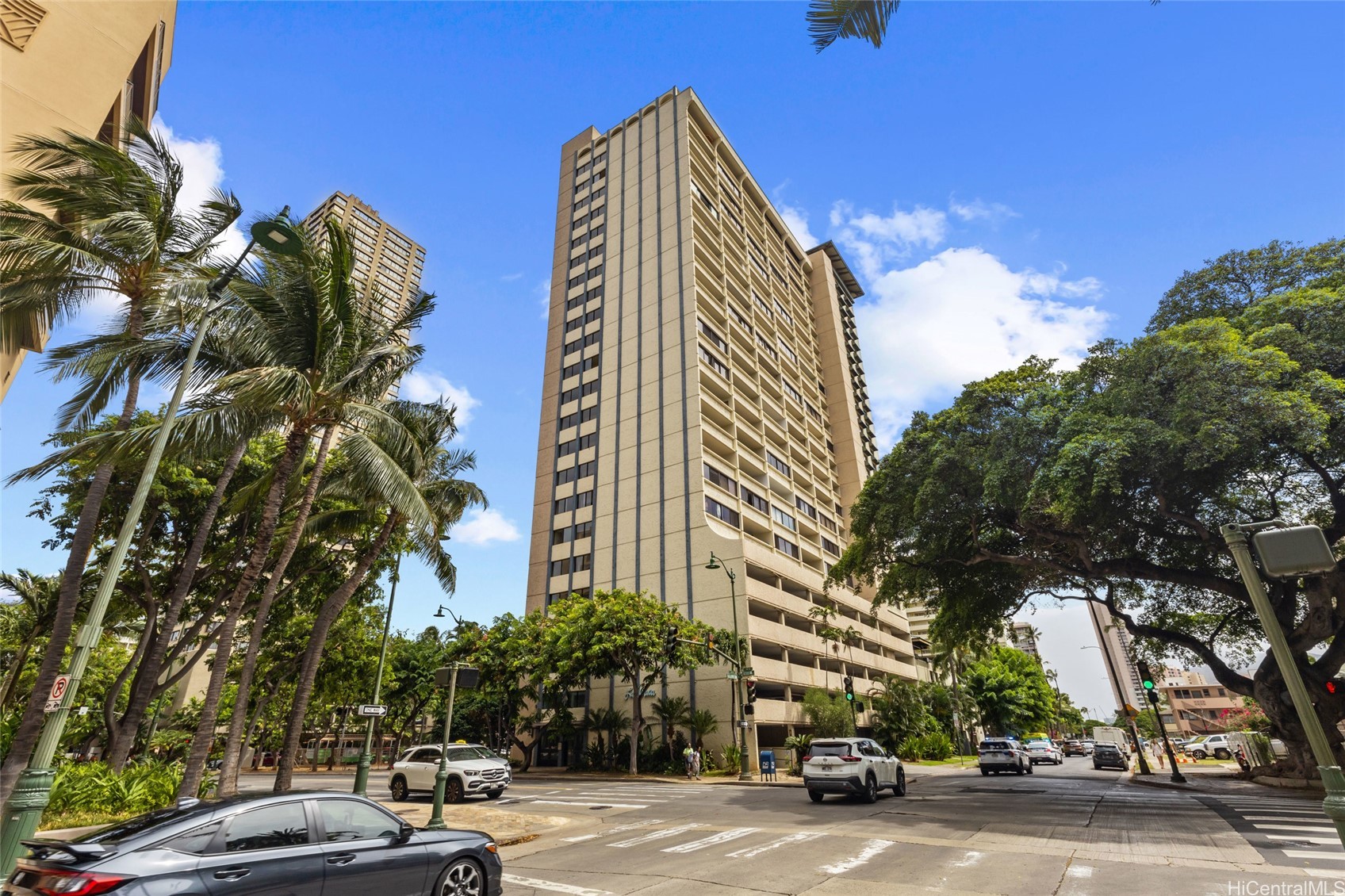 2092 Kuhio Avenue 804