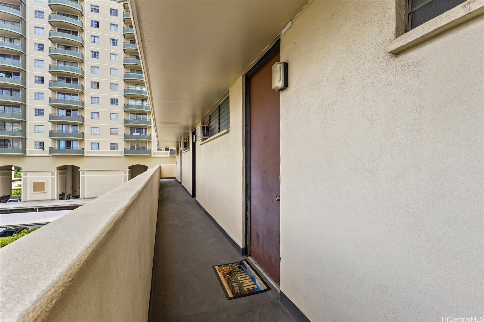 2092 Kuhio Avenue 804