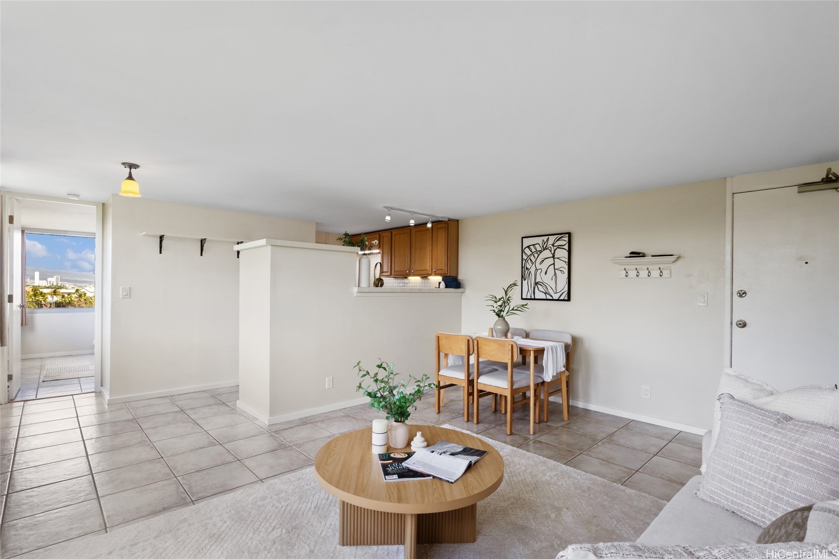 1060 Kamehameha Highway 806B