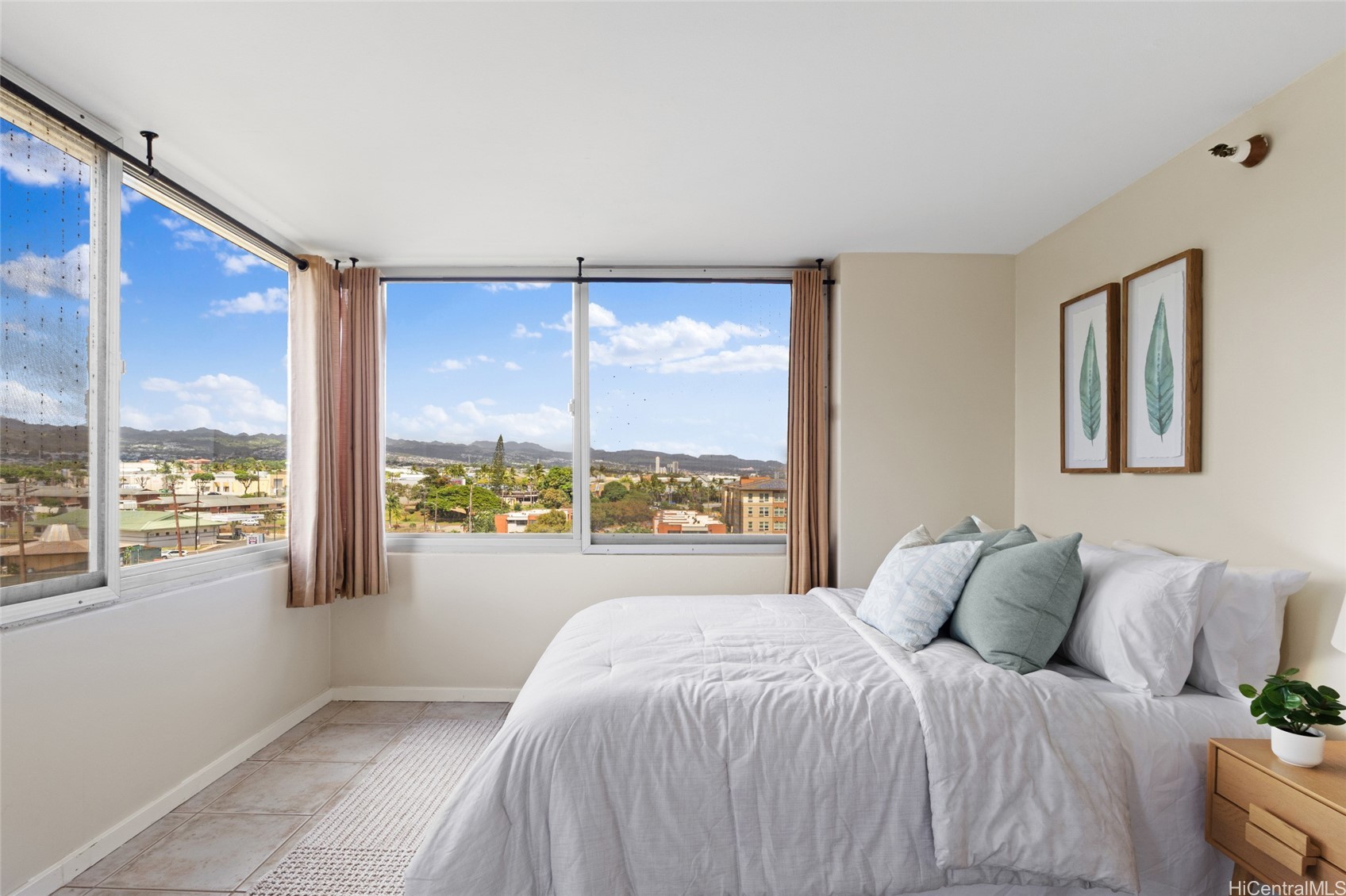 1060 Kamehameha Highway 806B