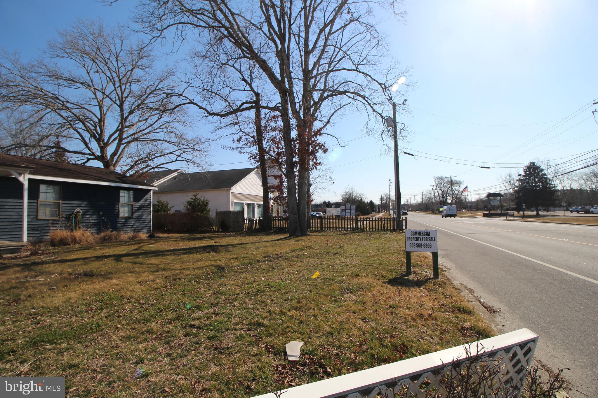 317 E Jimmie Leeds Rd
