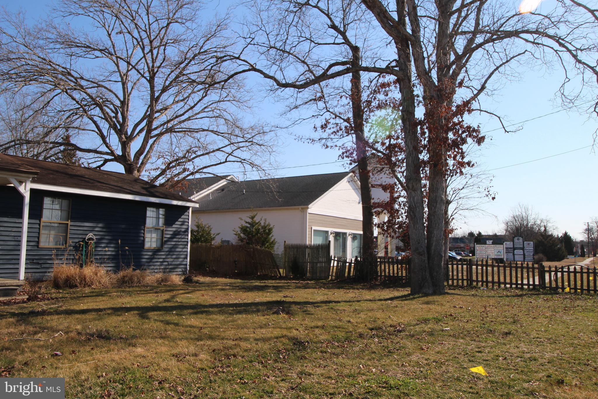 317 E Jimmie Leeds Rd
