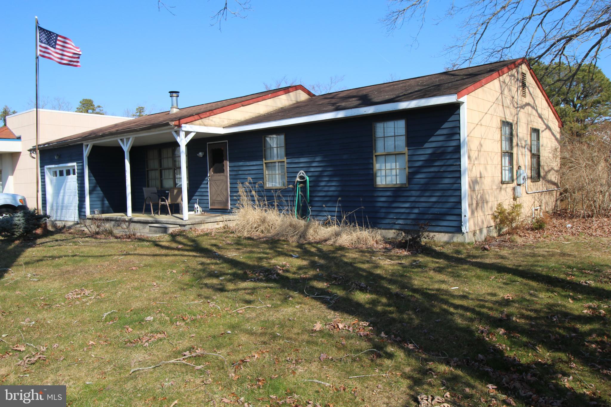 317 E Jimmie Leeds Rd