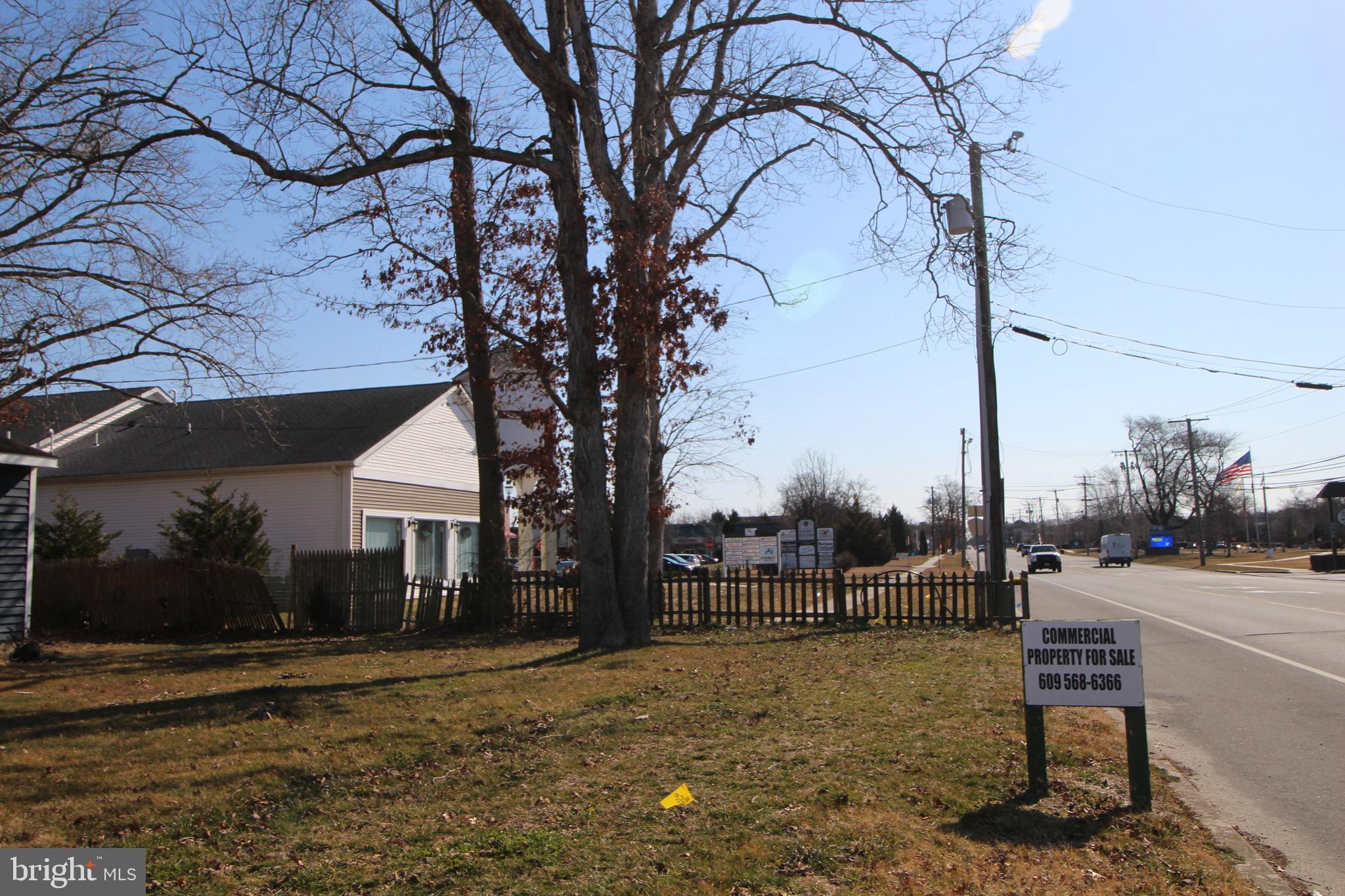 317 E Jimmie Leeds Rd