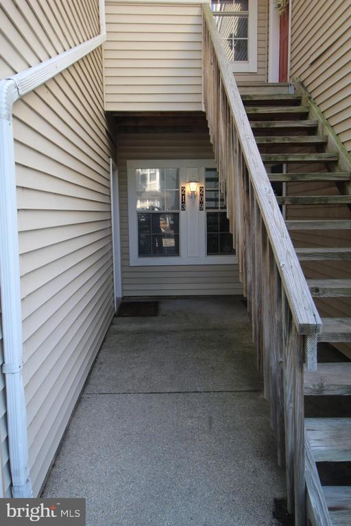 213 MEADOW RIDGE ROAD Unit: BUILDING 7, UNIT 2